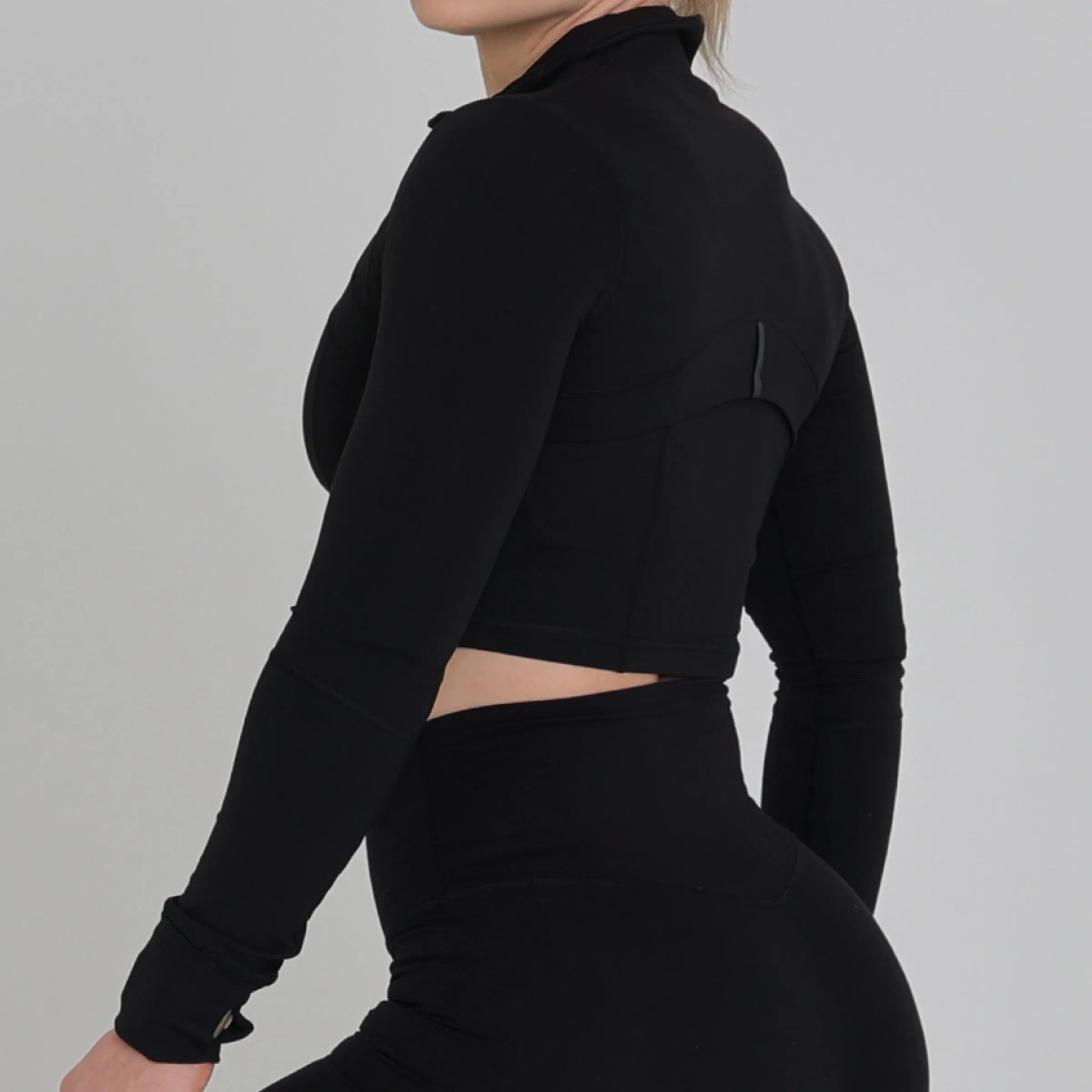 ALIGN JACKET CROPPED - BLACK