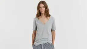 Base V-neck T-shirt