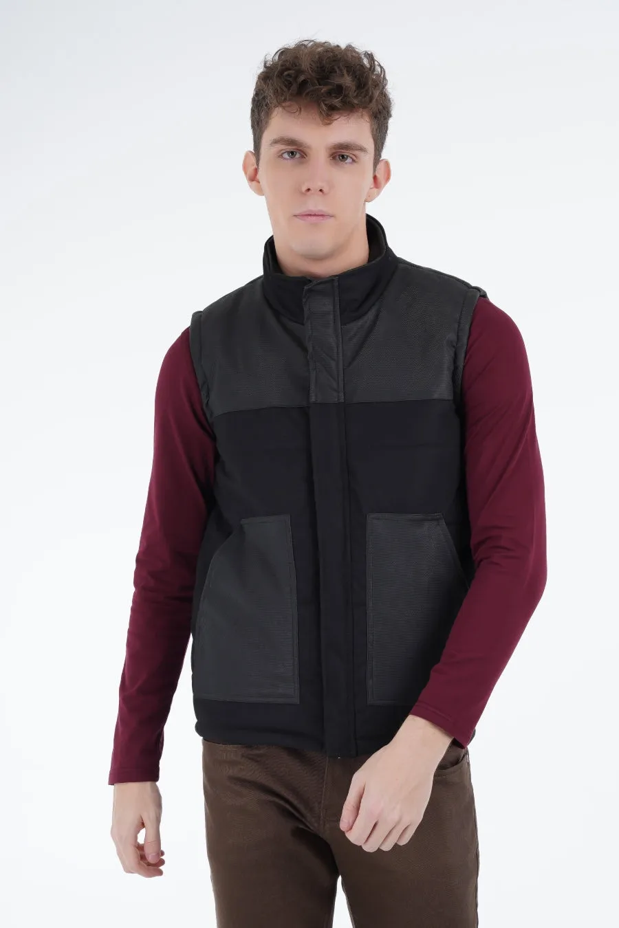 Black Neck Gilet
