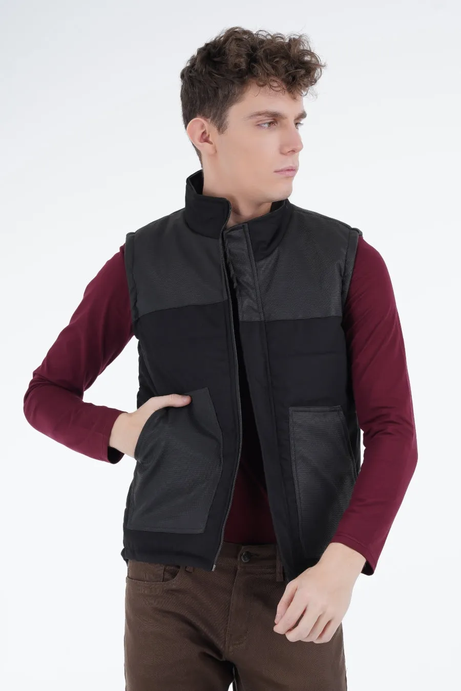Black Neck Gilet