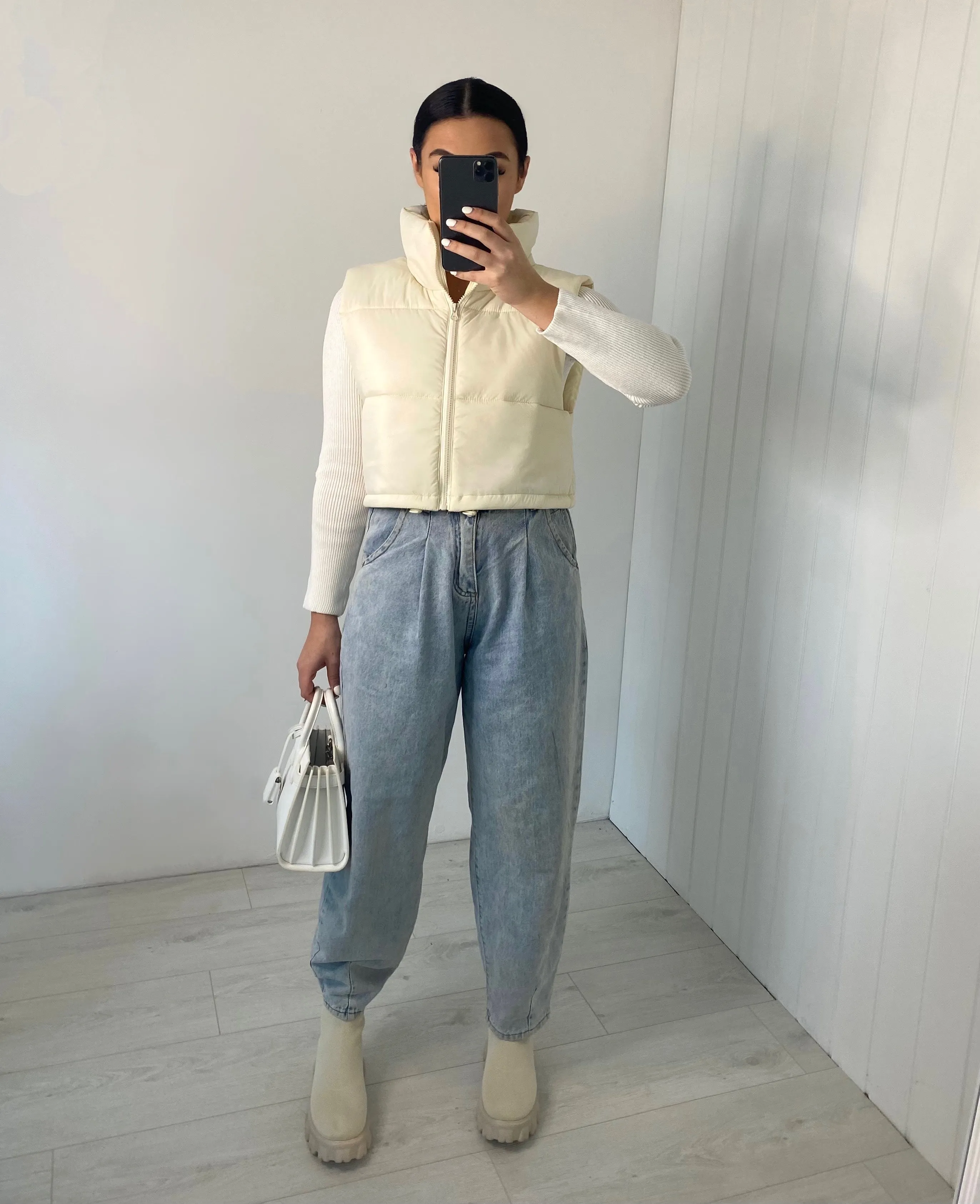 CROPPED CREAM BODYWARMER