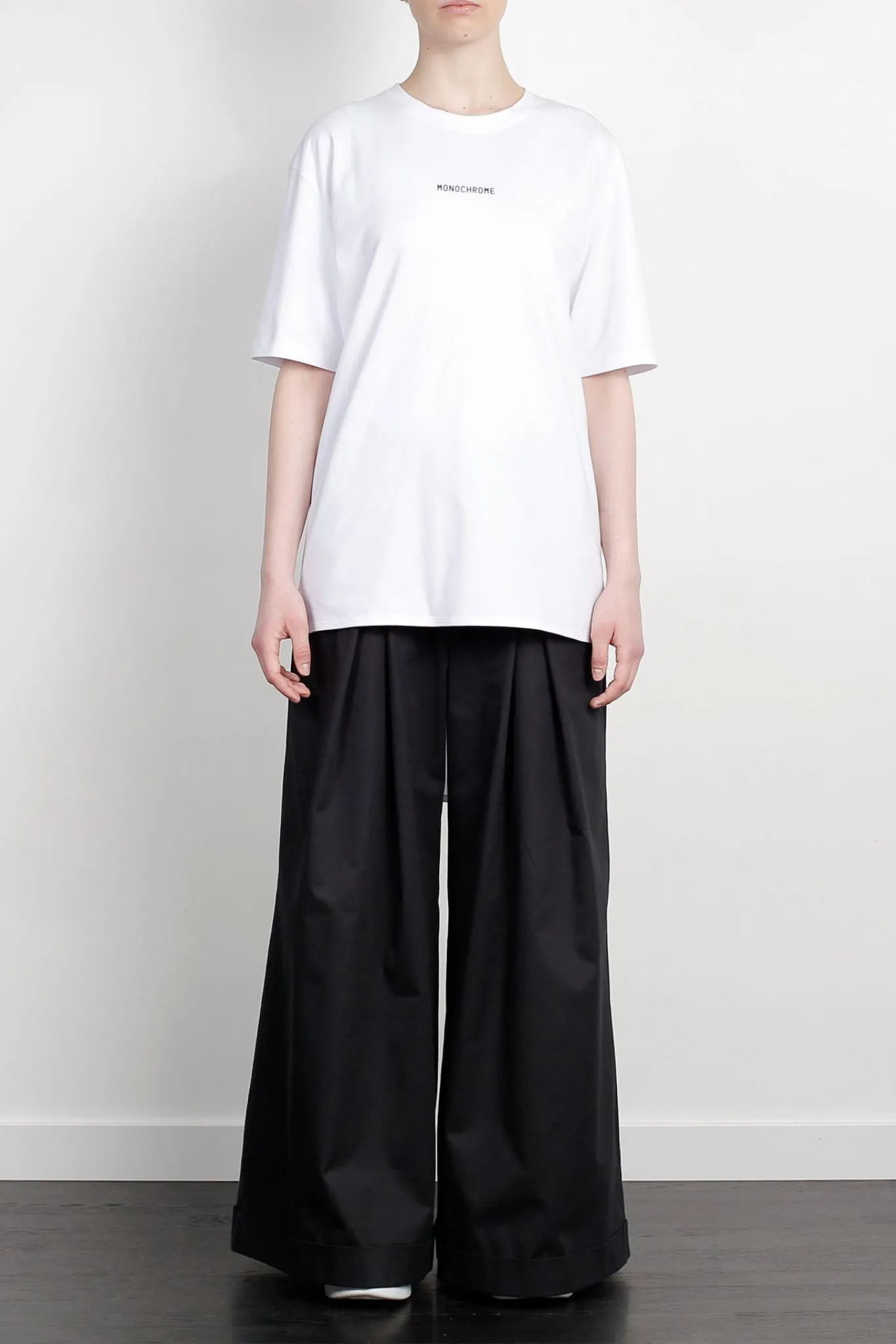Elongated Logo T