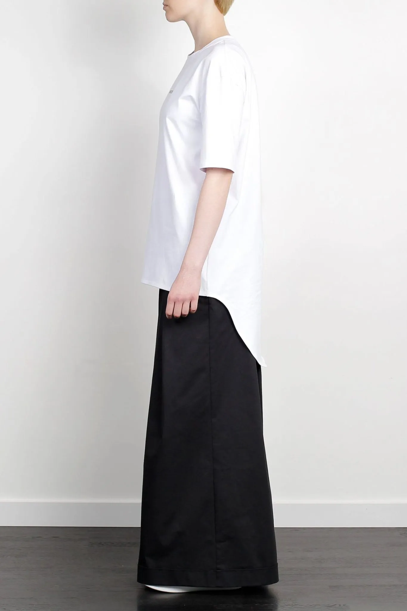 Elongated Logo T
