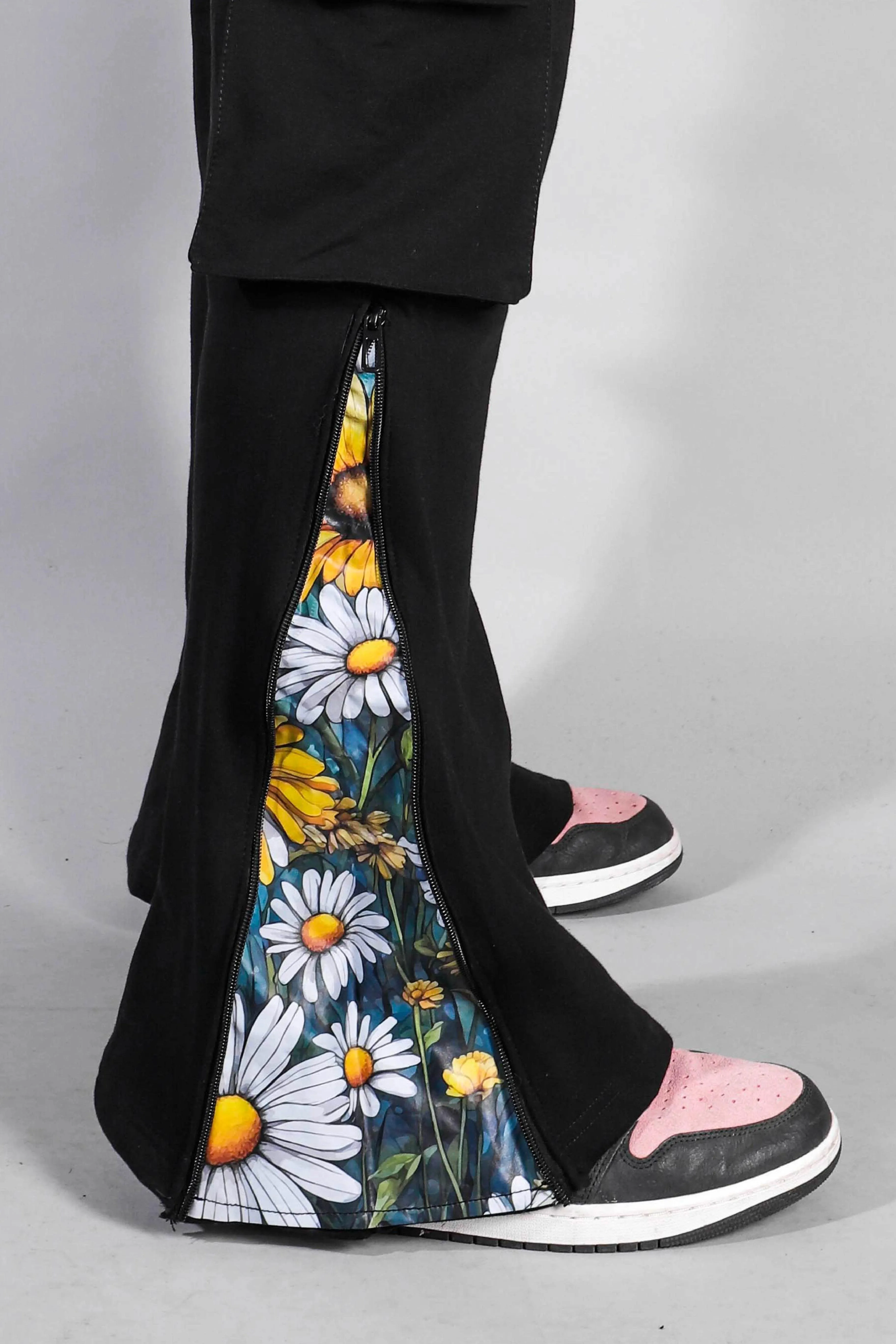 FLORAL TYPE ONE | CARGO PANTS