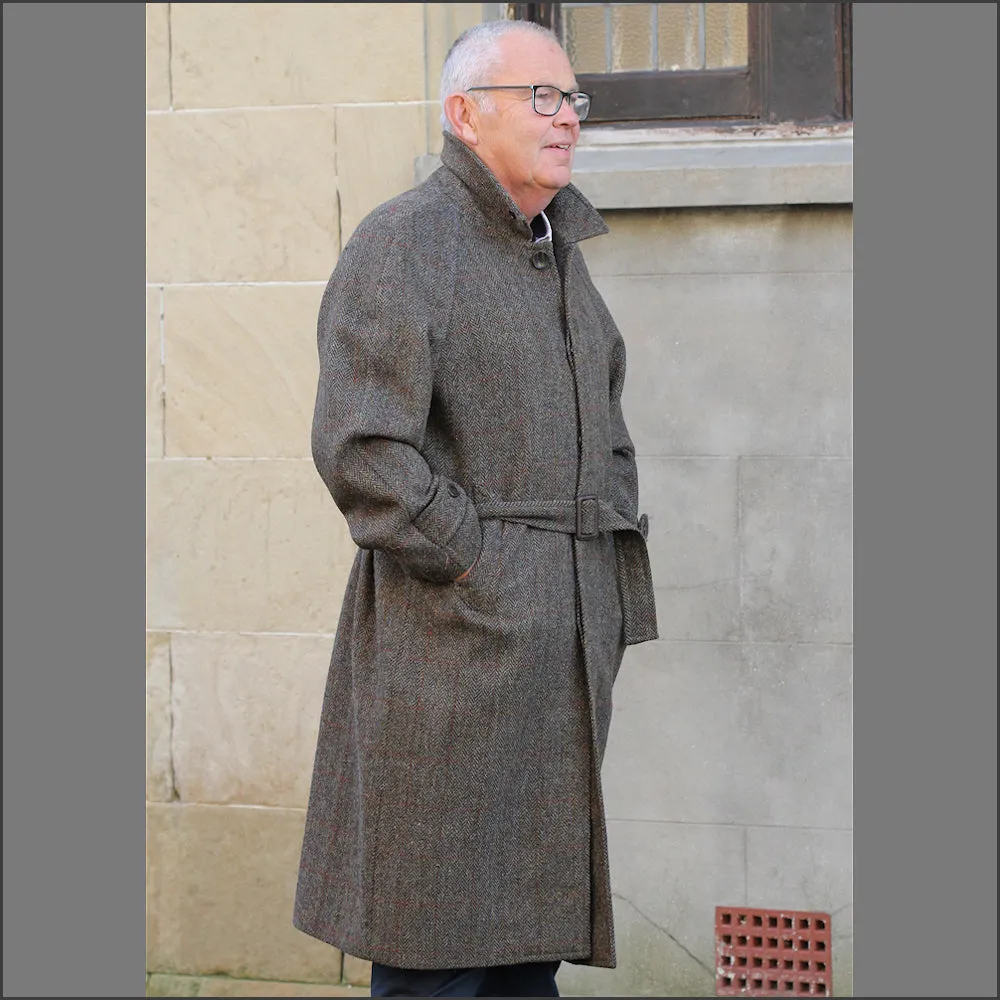 Harris Tweed Brown Herringbone Raglan Overcoat==