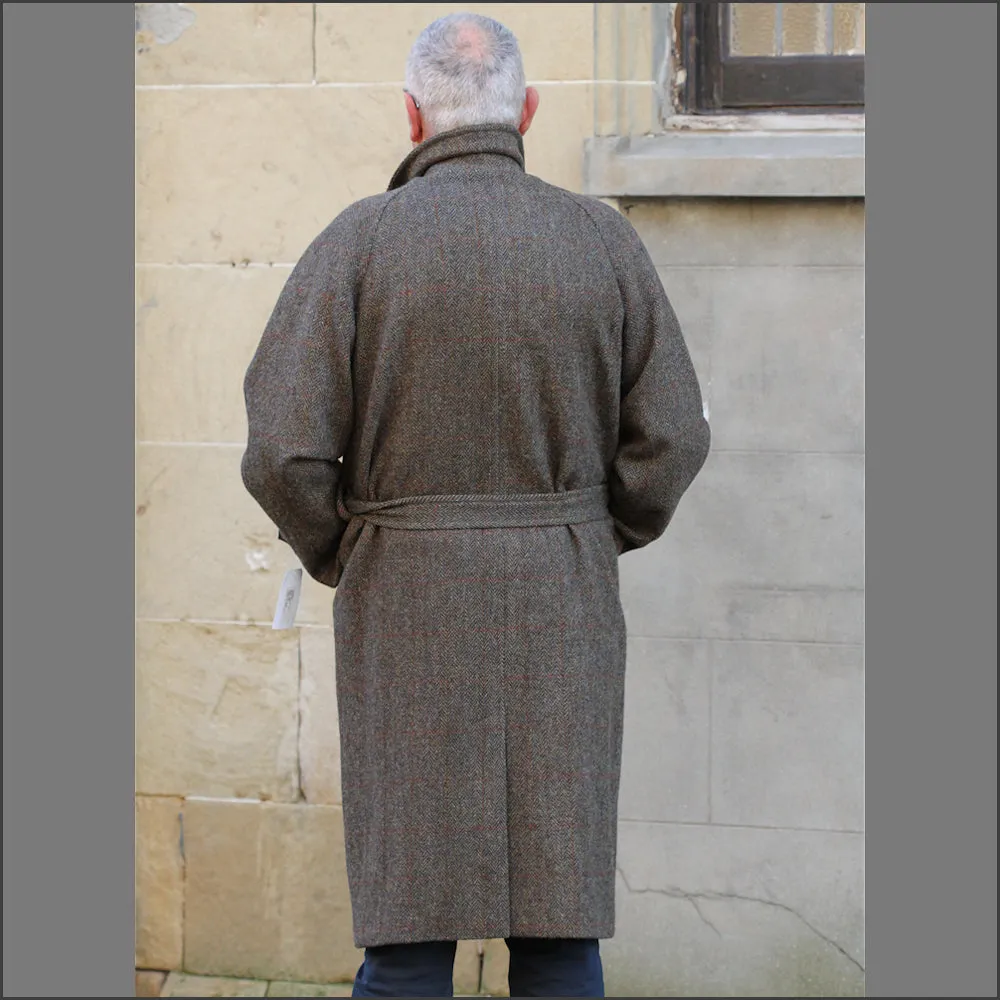 Harris Tweed Brown Herringbone Raglan Overcoat==