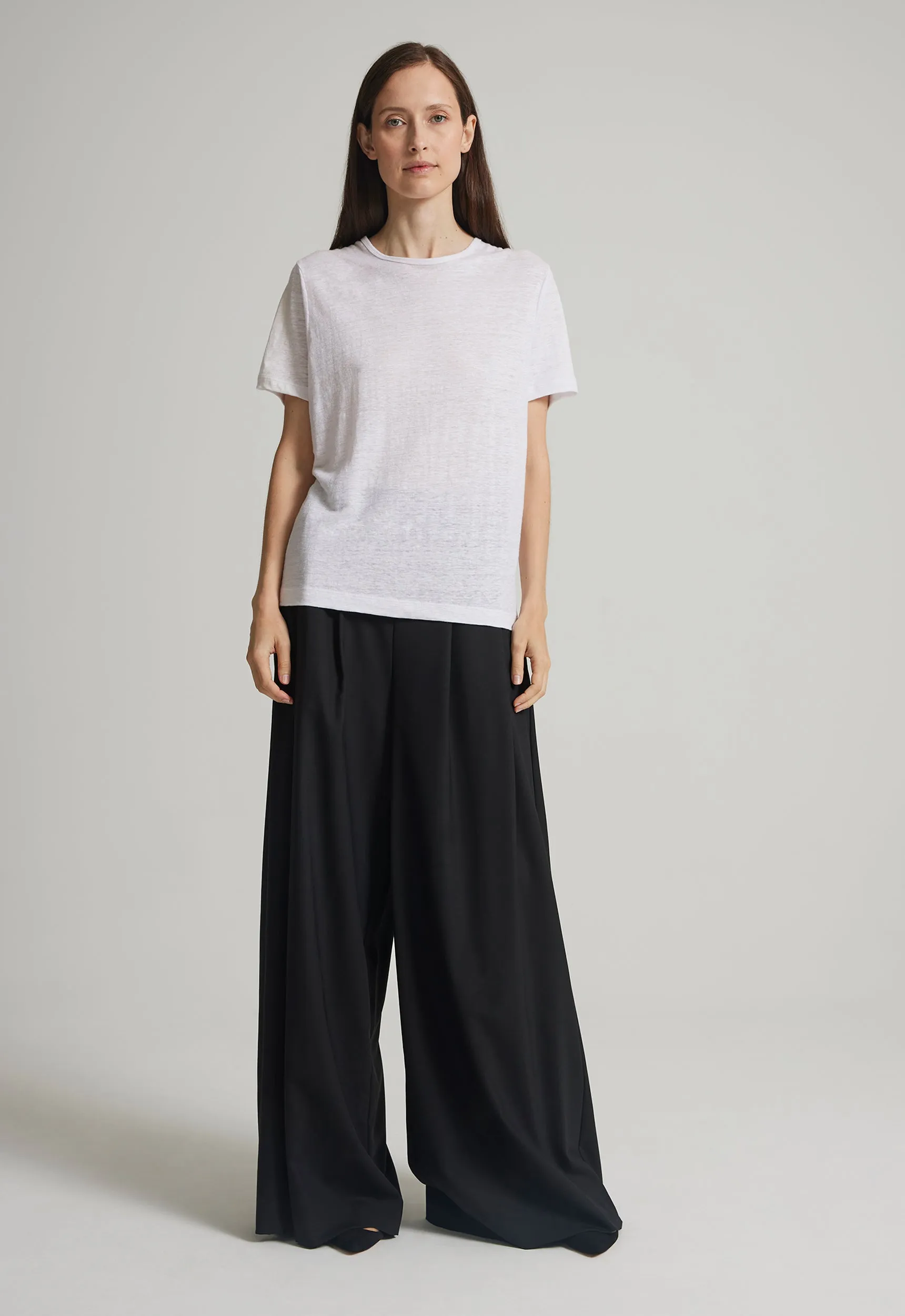 Joe Linen Tee in White