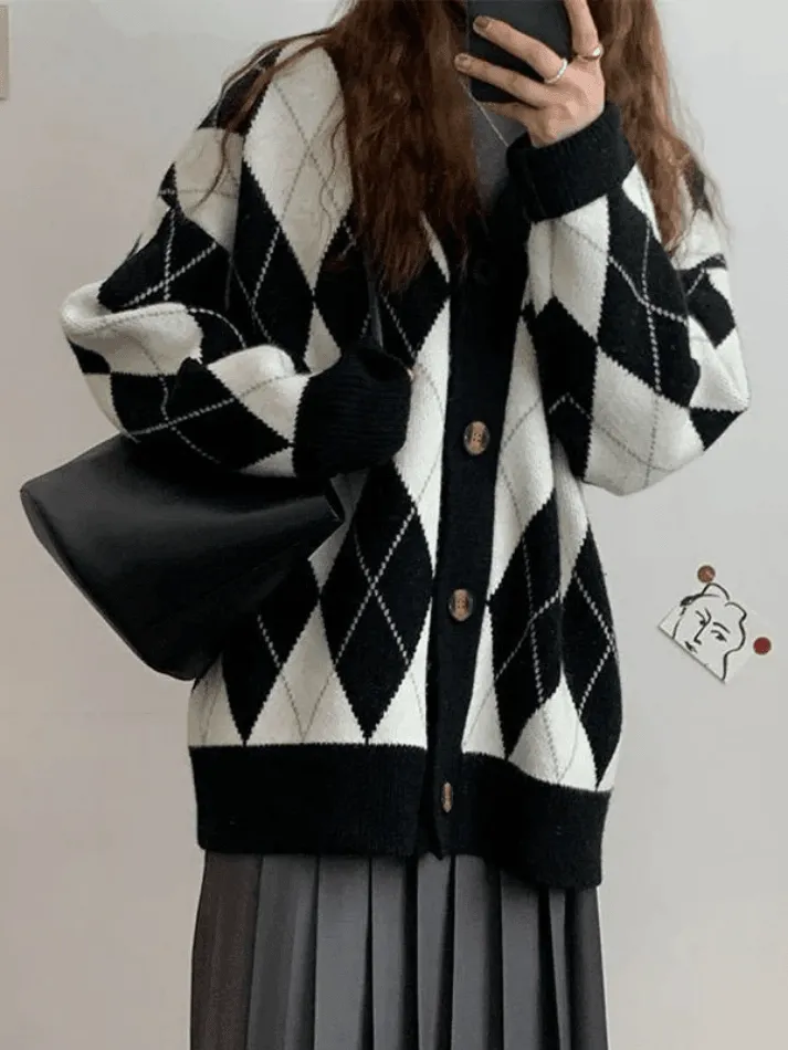 Joskaa V Neck Argyle Pattern Knit Cardigan