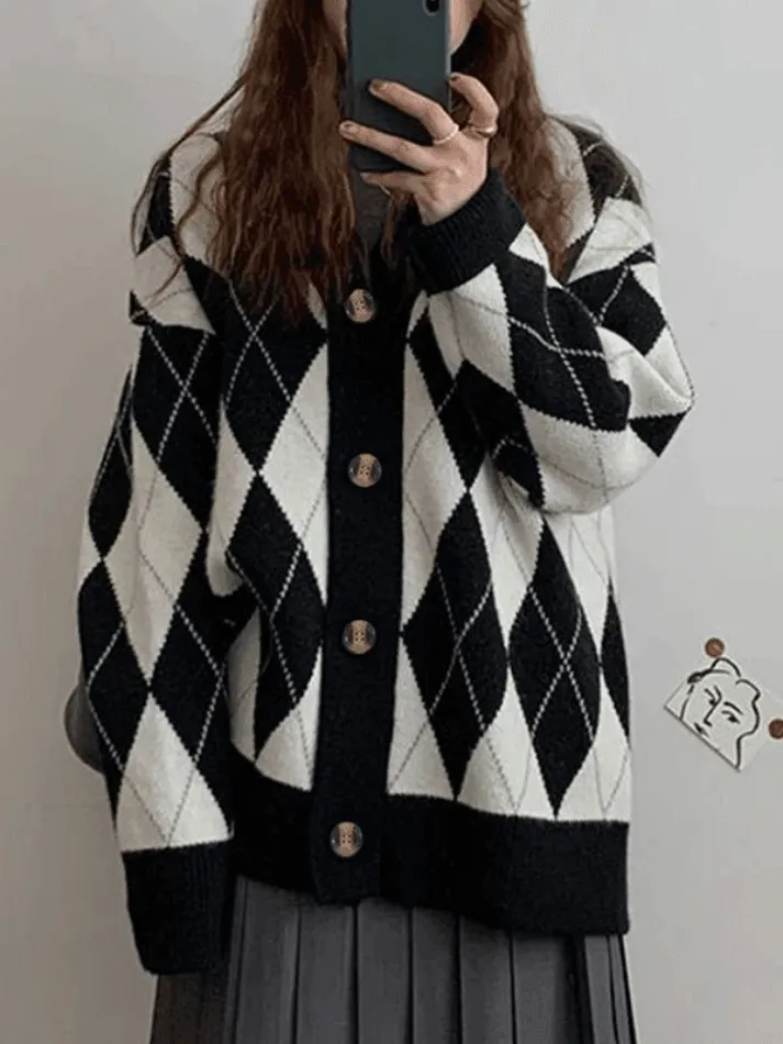 Joskaa V Neck Argyle Pattern Knit Cardigan