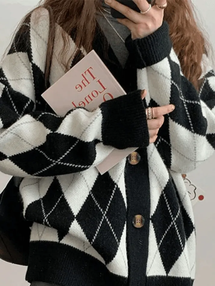 Joskaa V Neck Argyle Pattern Knit Cardigan