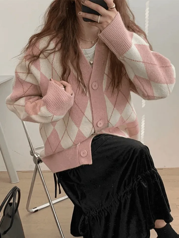 Joskaa V Neck Argyle Pattern Knit Cardigan