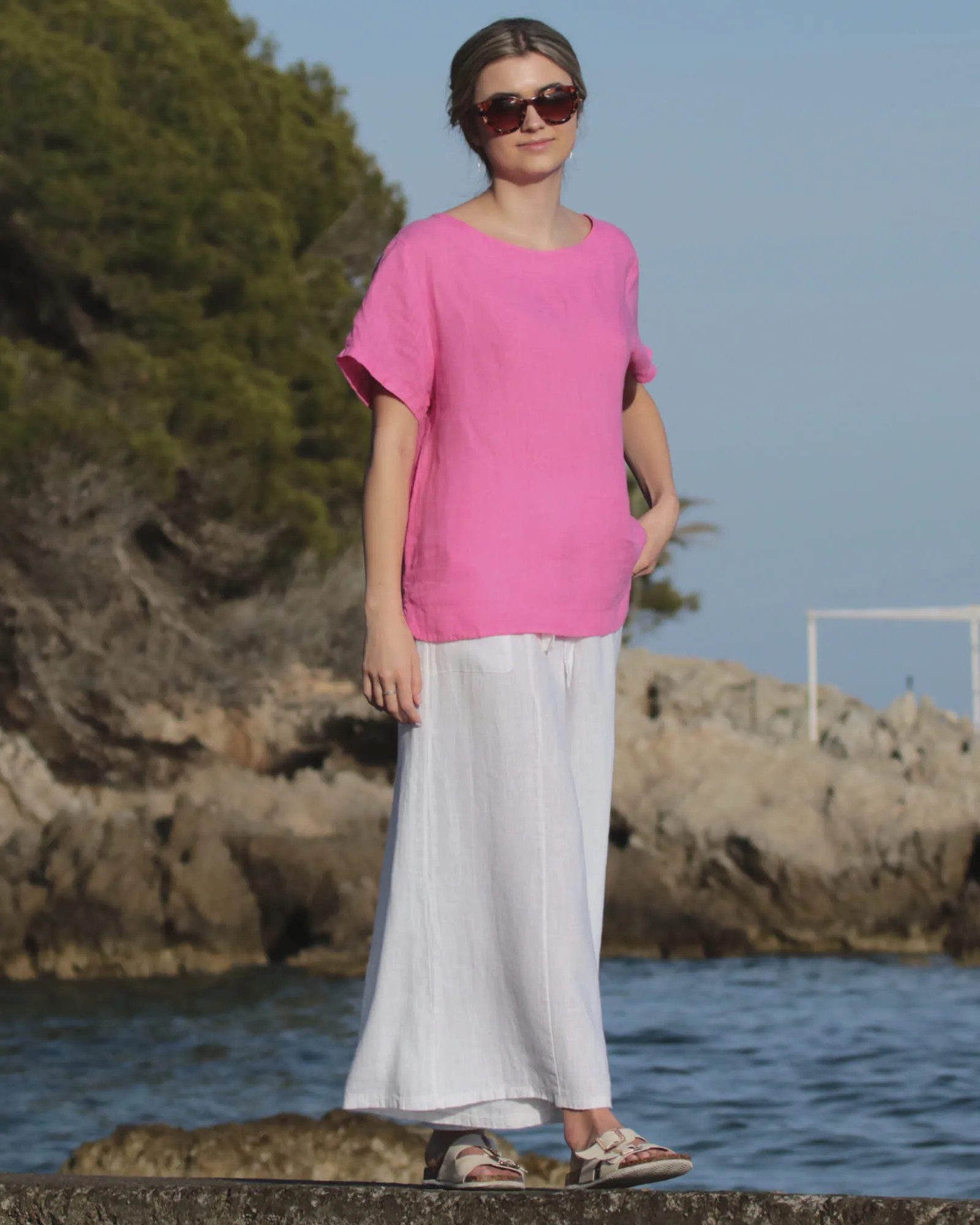 Keyhole Back Linen Top