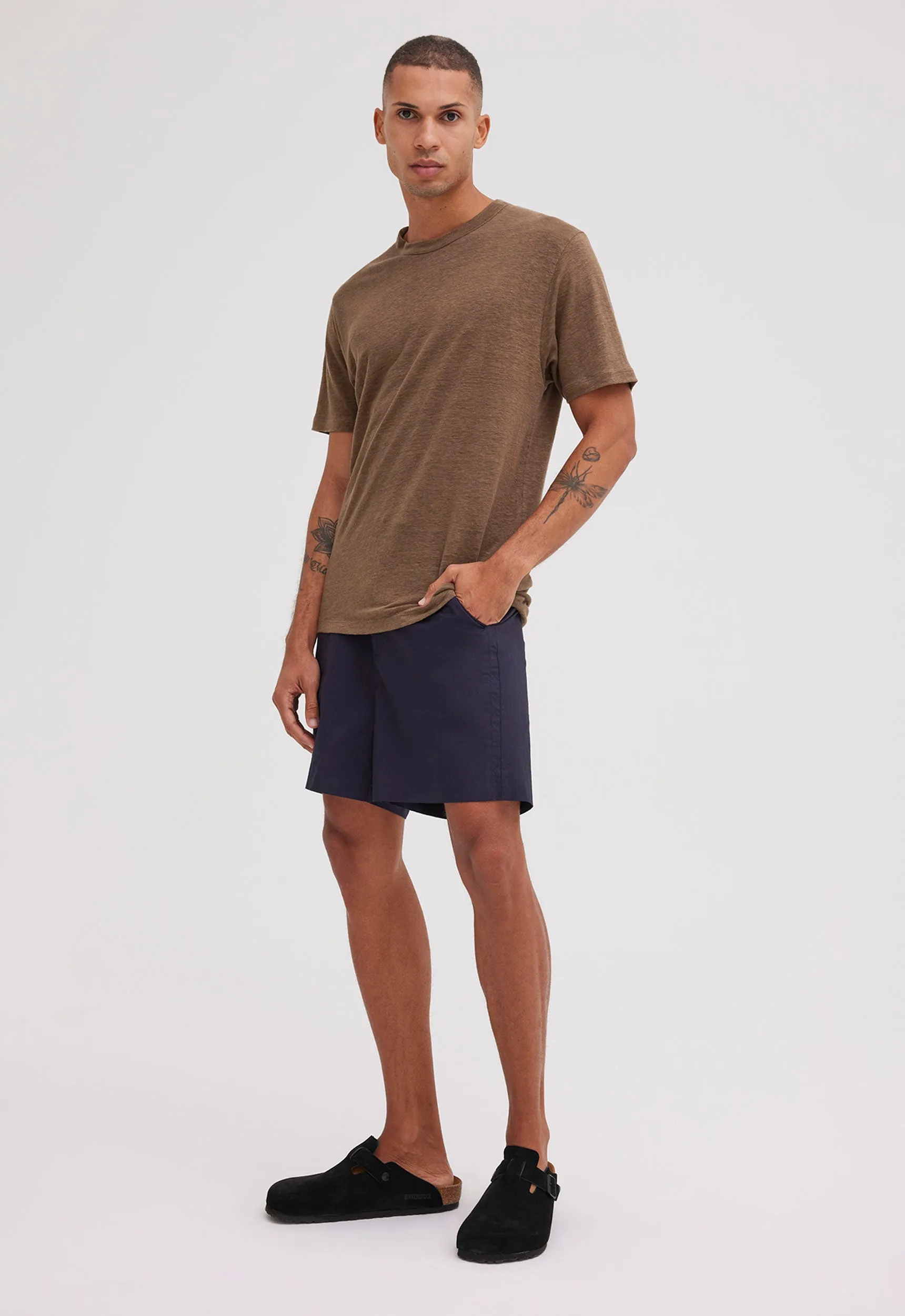 Line Linen Tee in Gento Green
