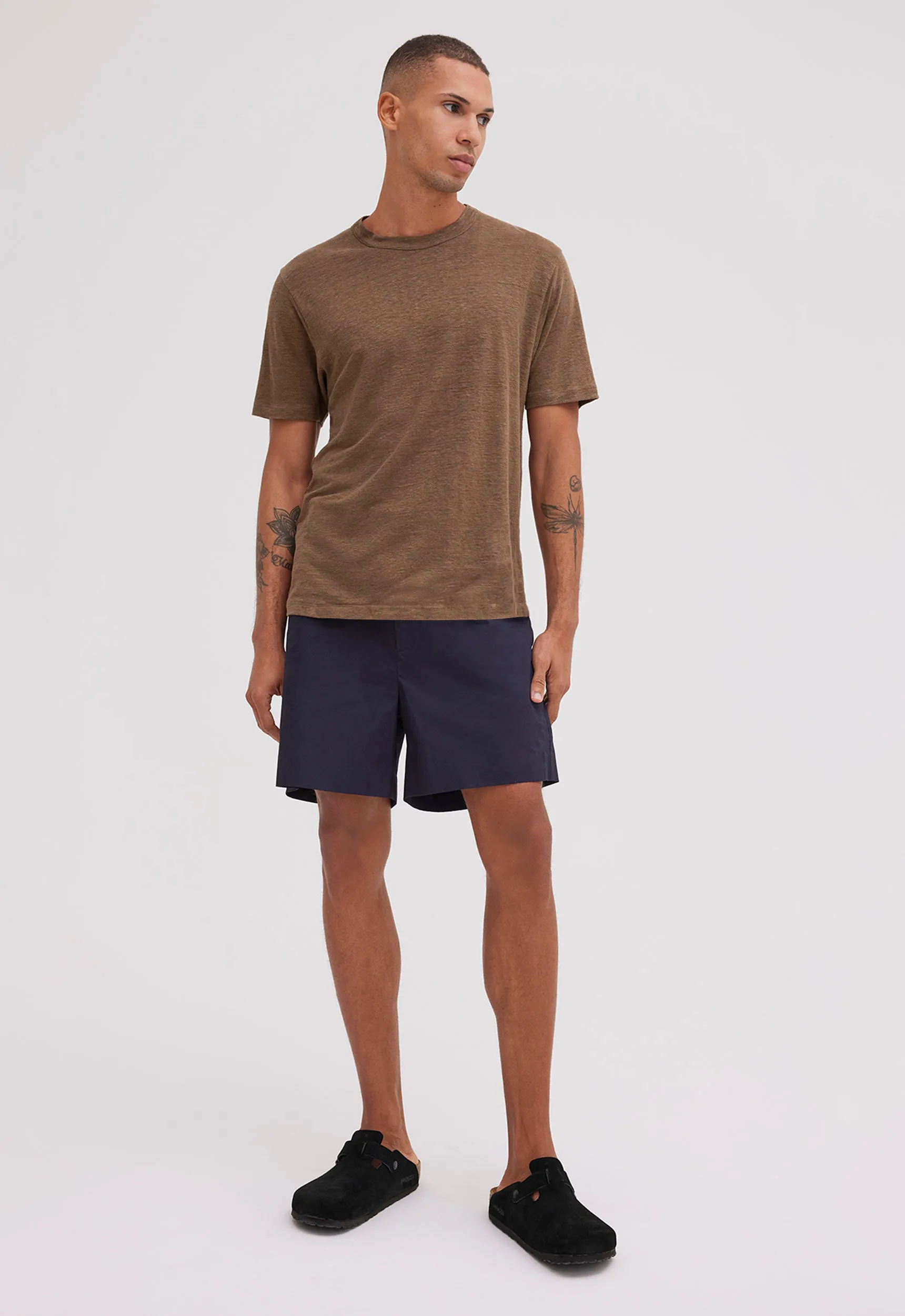 Line Linen Tee in Gento Green