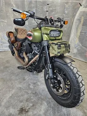 METAL SHARK - Iron