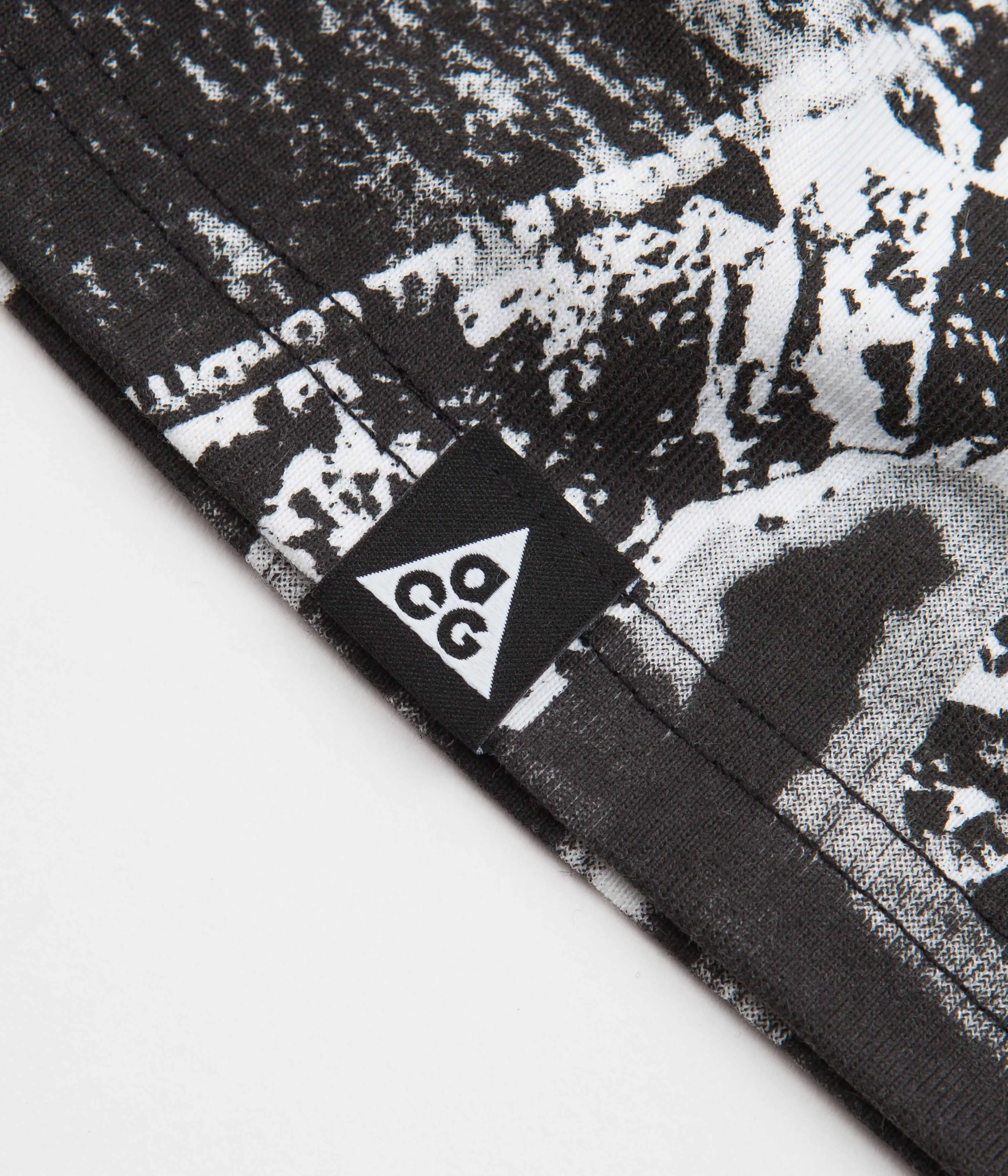 Nike ACG Glacier Photo Long Sleeve T-Shirt - Black