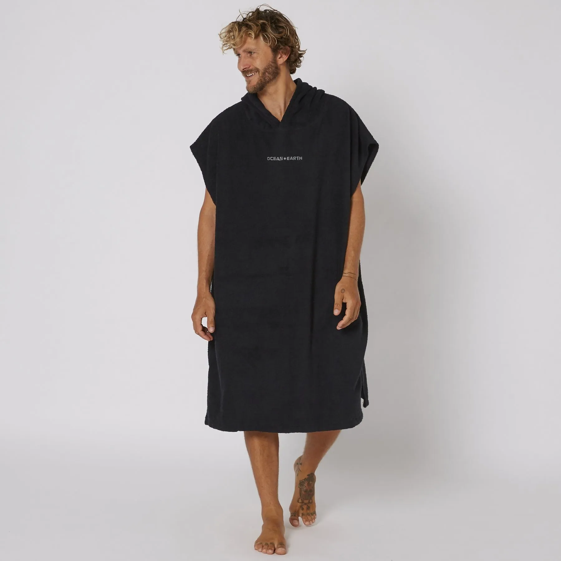 O&E Mens Surf Essential Poncho