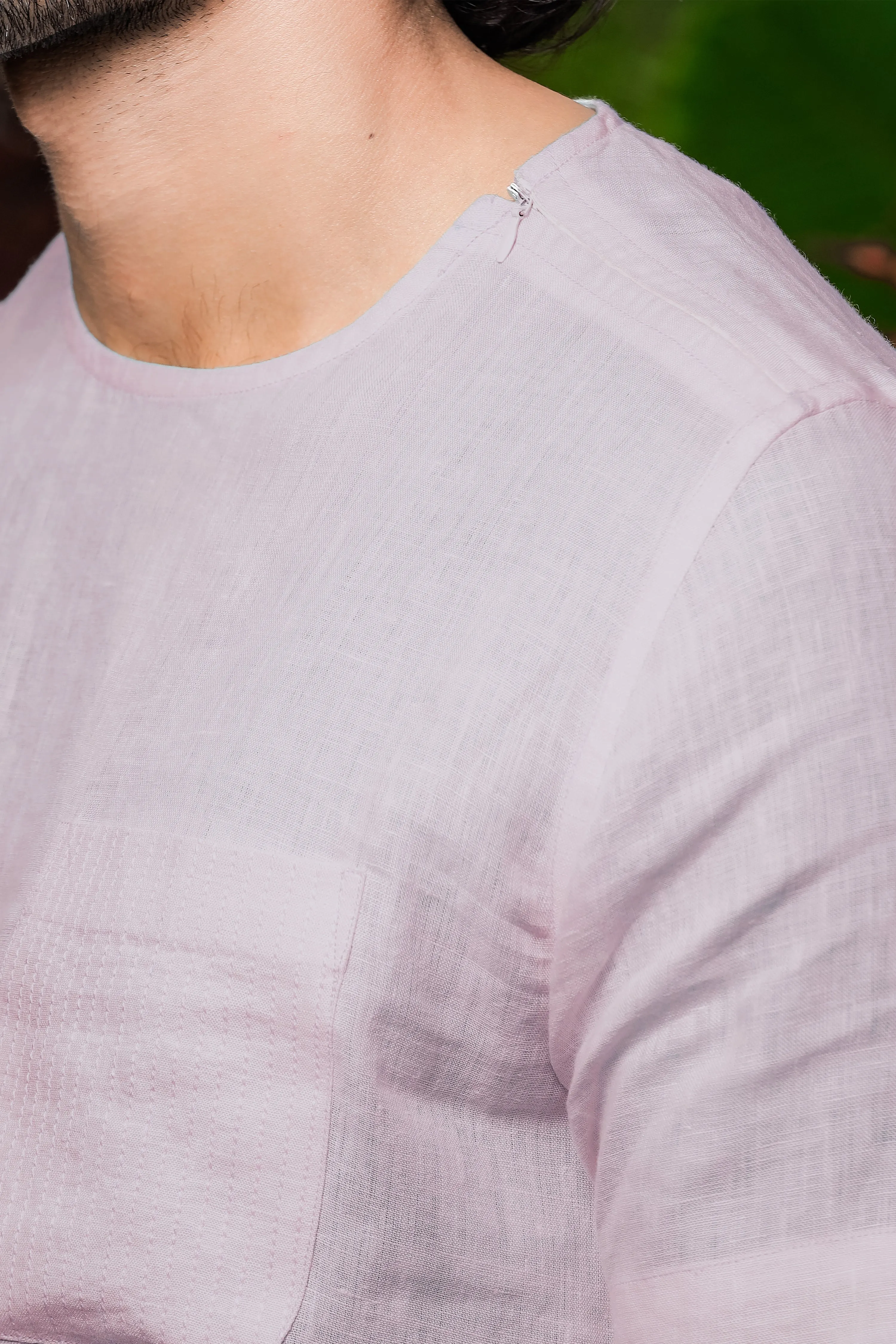 Simon - Pure Linen Stitch Detail Short Sleeve T-Shirt - Light Lilac Pink