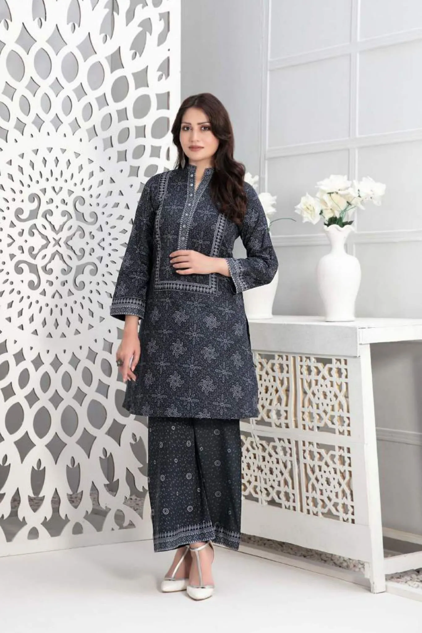 Sombre by Tawakkal Unstitched 2 Piece Digital Printed Lawn Collection'2023-S-9378