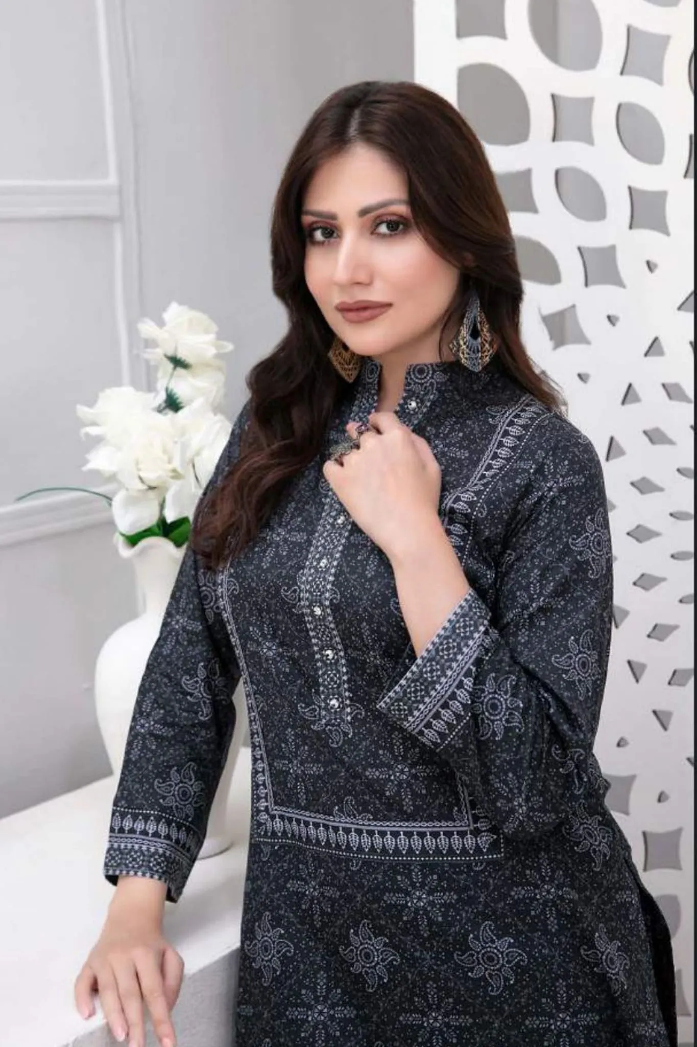 Sombre by Tawakkal Unstitched 2 Piece Digital Printed Lawn Collection'2023-S-9378