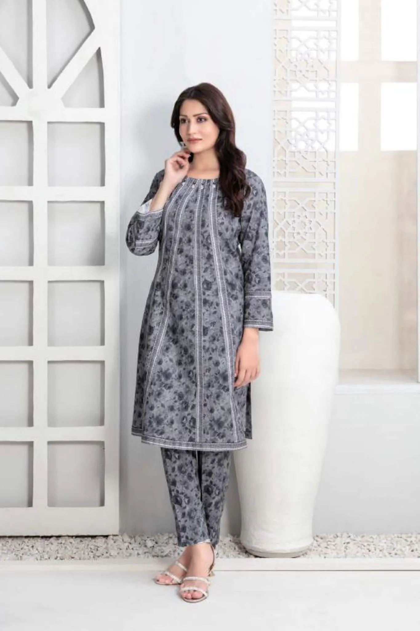 Sombre by Tawakkal Unstitched 2 Piece Digital Printed Lawn Collection'2023-S-9379
