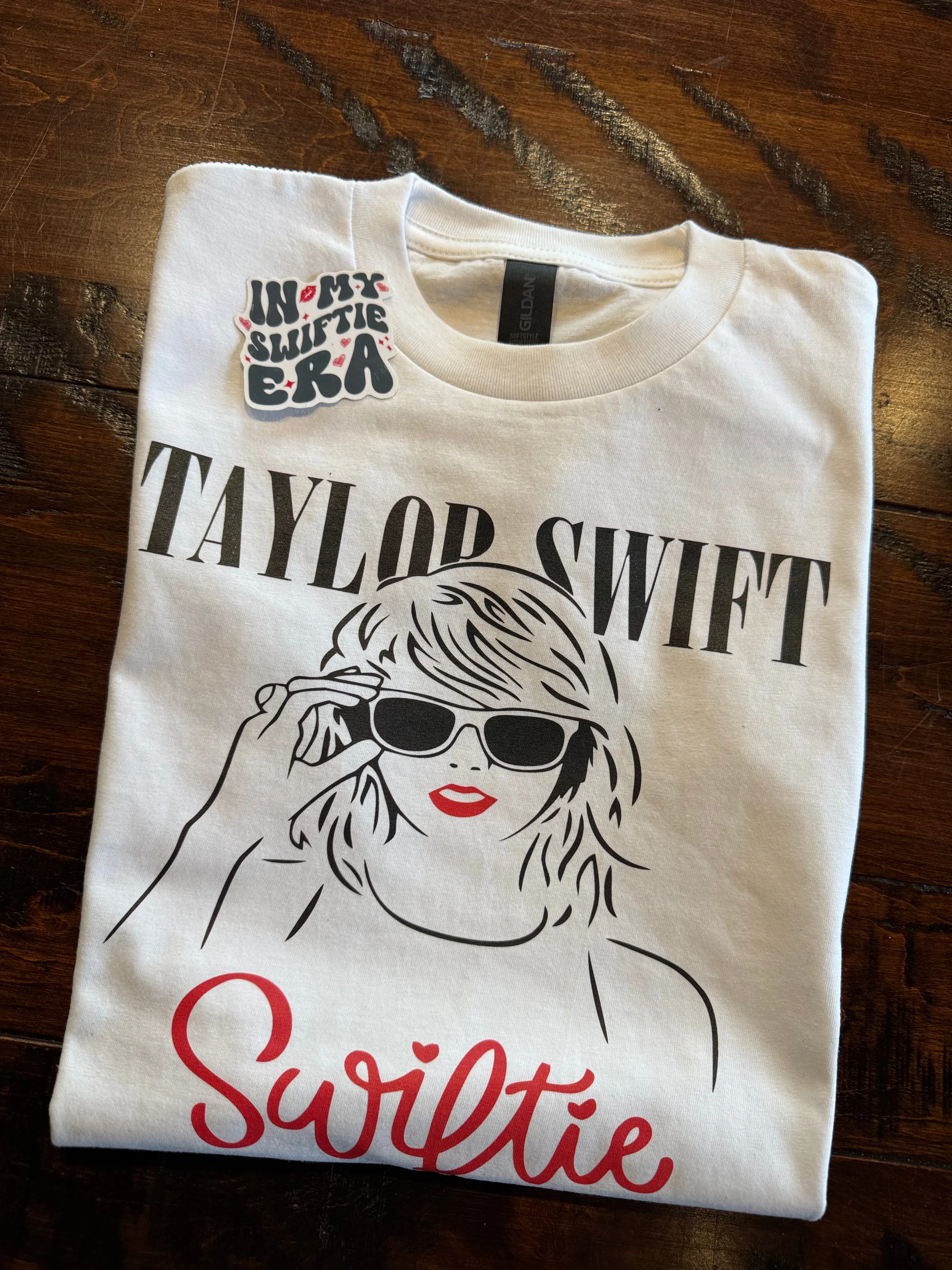Swifty youth tee