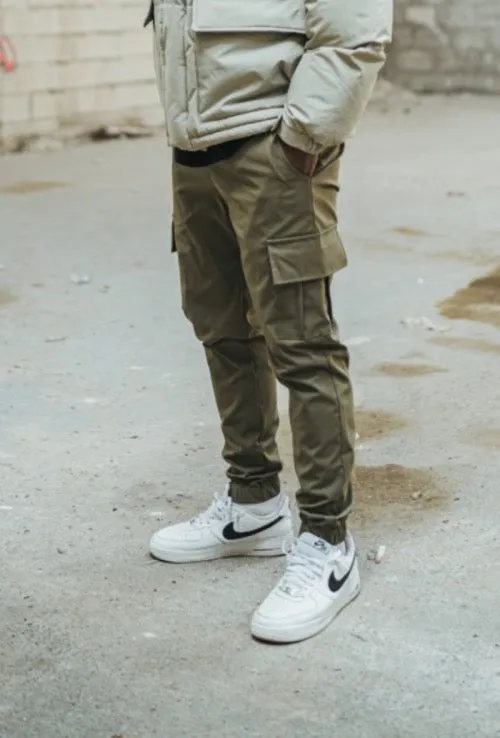 THE SANTIAGO CARGO BROEK