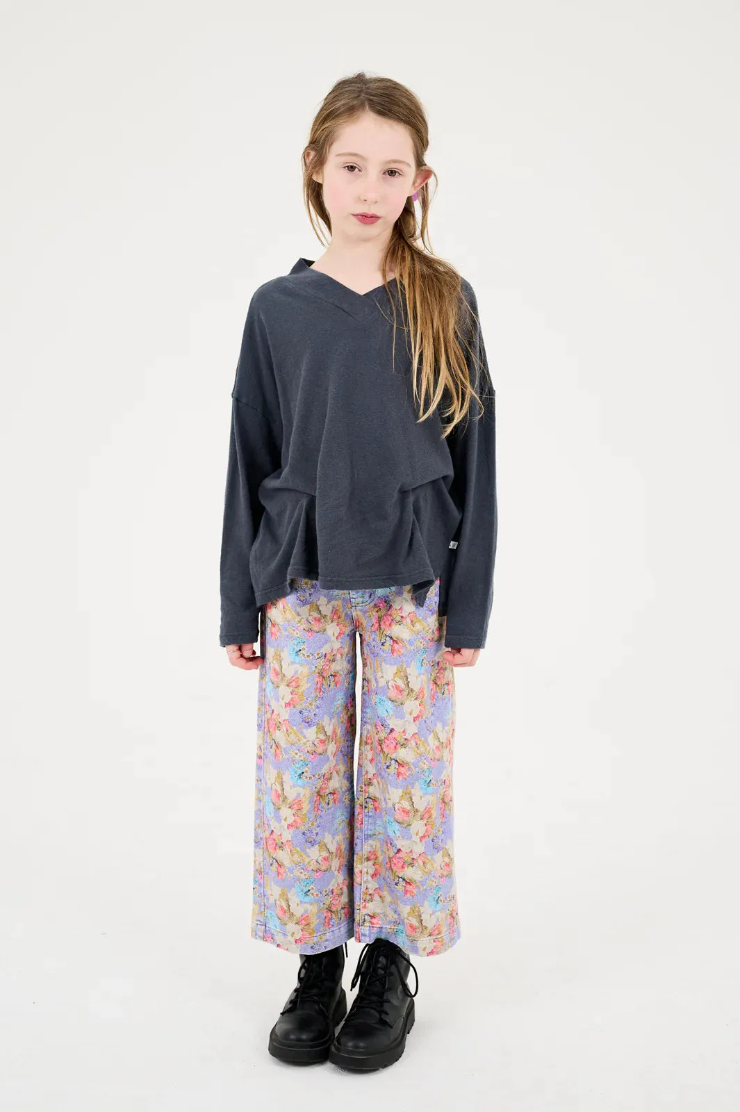 V Tee